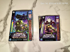 Transformers   Legacy Skullgrin   Legacy Evolution Tarn