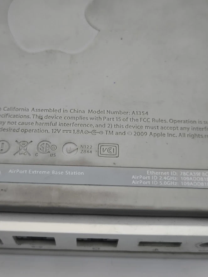 Apple Airport Extreme Boden Station A1354 - für Teile - Bild 2 von 4