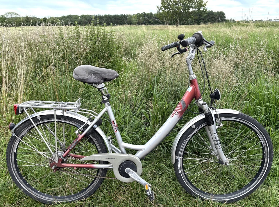 Bavaria 8-Gang Alu Damen Cityrad, 26‘ Verkehrssicher, fährt, schaltet,bremst gut