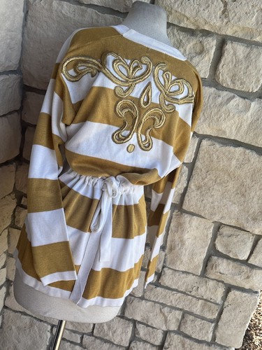 Vintage JH Collectibles cardigan sweater cream with gold buttons small - Picture 2 of 4