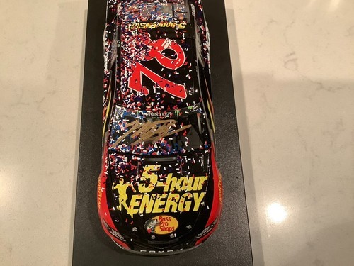 MARTIN TRUEX JR AUTOGRAPHED 2018 BASS PRO 5 HOUR ENERGY SONOMA WIN DIECAST &CARD - Picture 11 of 18