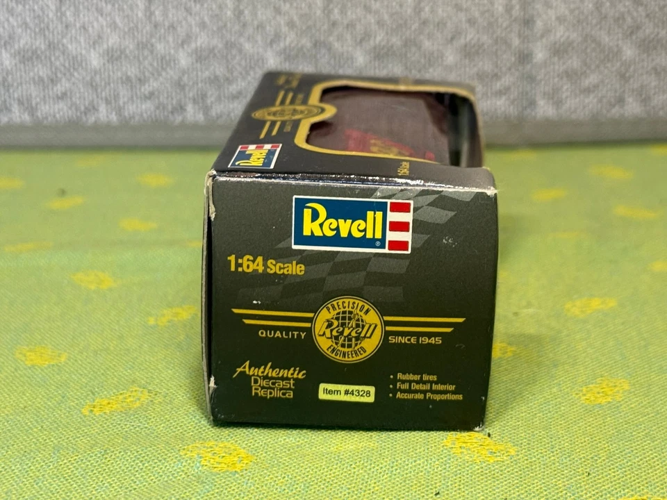 Bill Elliott #94 1997, Mc Donalds Thunderbird -- Revell Foto 4 de 4