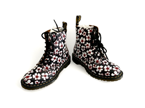 Doc Dr Martens 1460 Pascal Pansy Fayre Floral 8 Eye Boots Size 8 Flowers NWOB