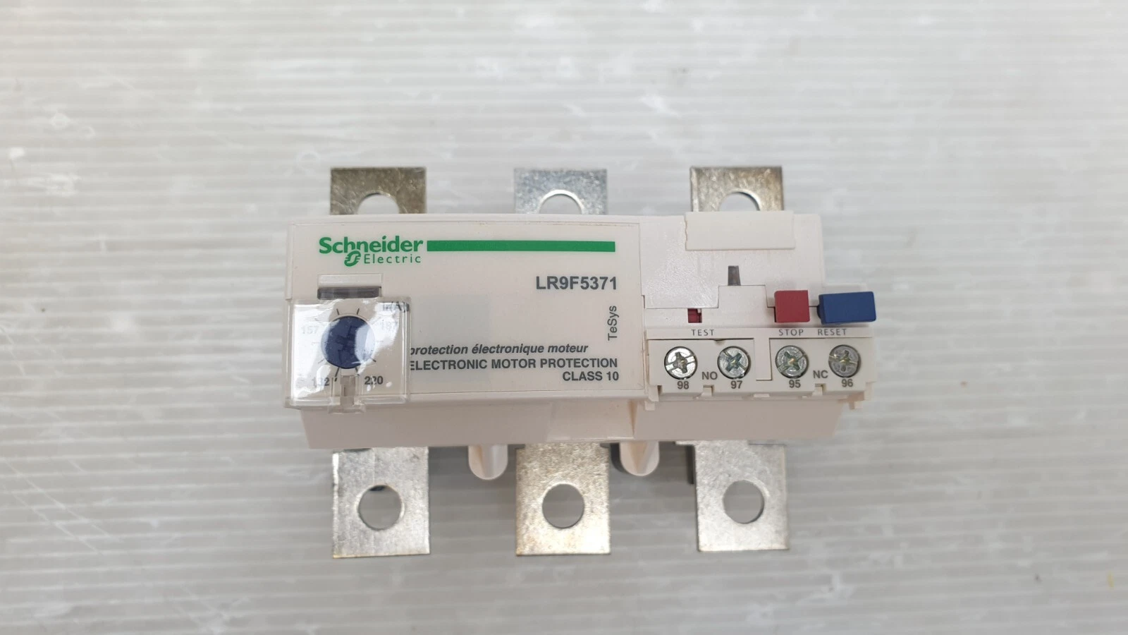 Schneider LR9F5371 front: current dial, TEST, STOP, RESET and contacts 95 96 97 98, class 10