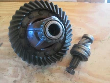Oliver tractor four wheel drive ring gear and pinion with differential assembly