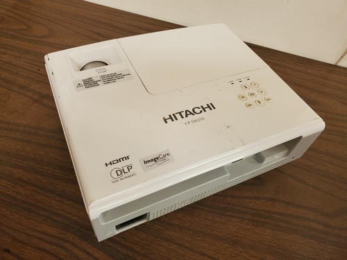 White Hitachi CP-DX250 DLP 1080 HD 4:3 XGA HDMI Projector - Picture 4 of 6