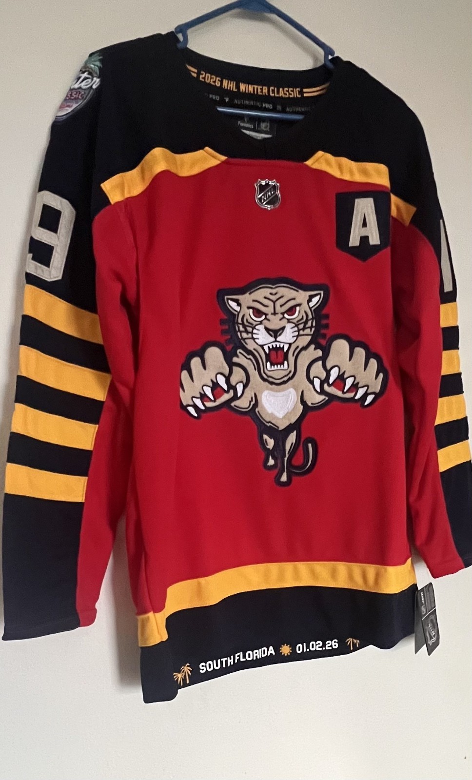 Florida Panthers #19 Matthew Tkachuk Winter Classic Stitched Jersey L - 52