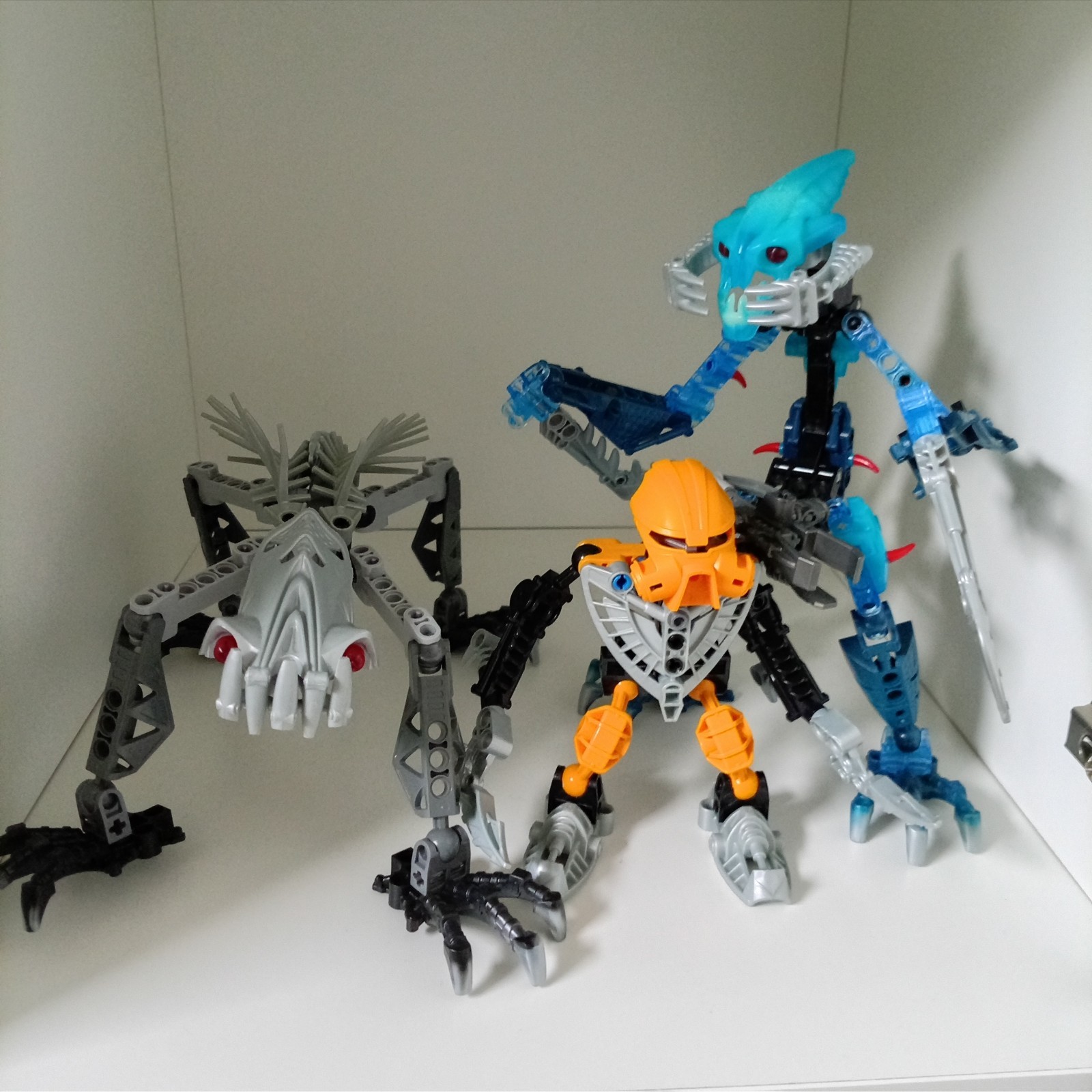 Lego Bionicle Konvolut 8916 Takadox + 8930 Dekar + 8924 Spinax