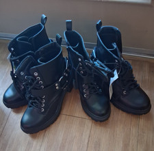 No Boundaries Women  s Black Combat Ankle Boots Lace Up Side Zip Buckle 7