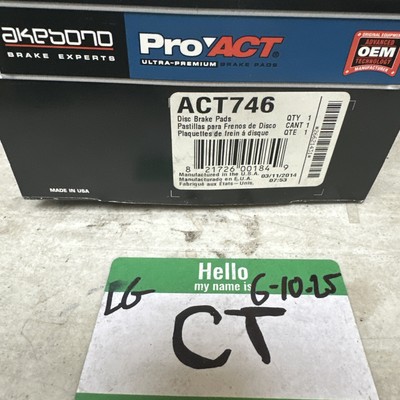 Akebono ACT746 Disc Brake Pad Set-ProACT Ultra Premium Ceramic Pads