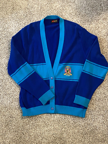 Vintage ‘90s Disney Store Cast Member Cardigan XL