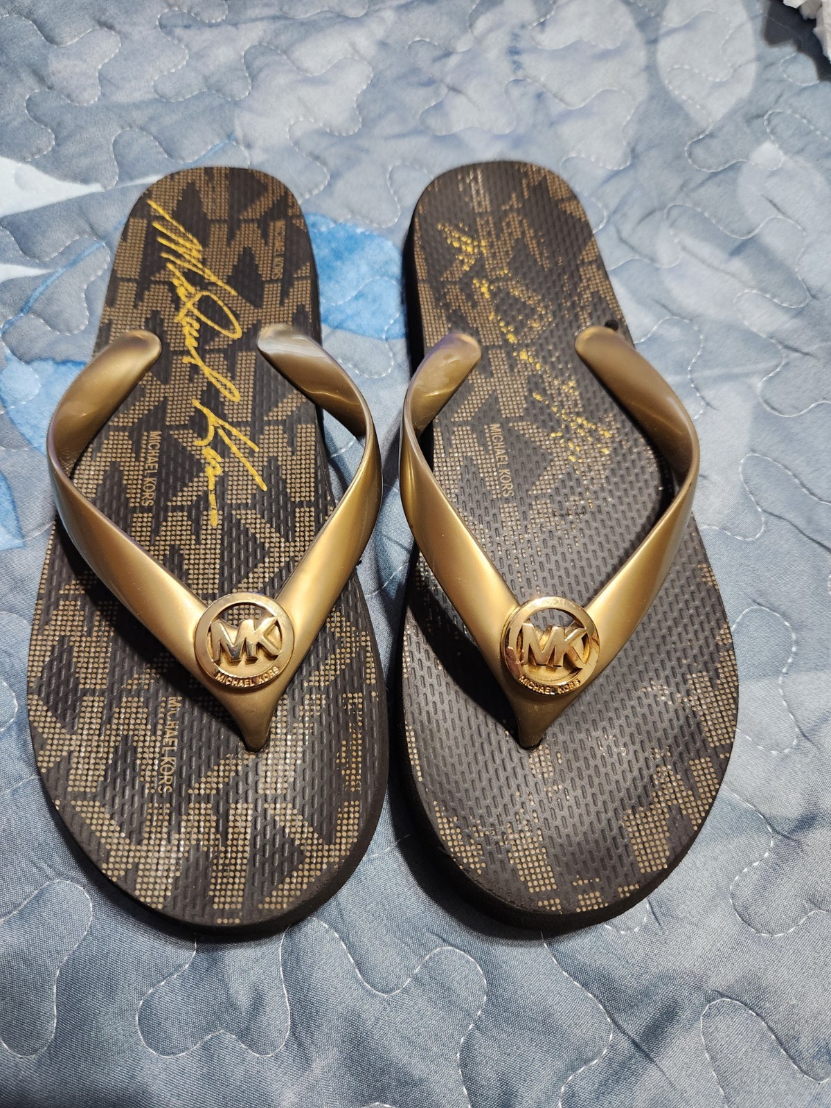 Michael Kors Women's Flip Flop Sandle Size 8