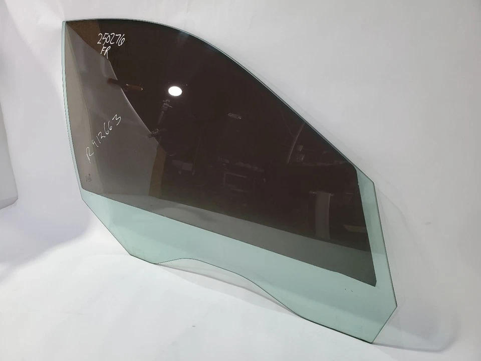 BMW 525I 2004 2005 2006 2007 OEM puerta delantera derecha vidrio Foto 2 de 4