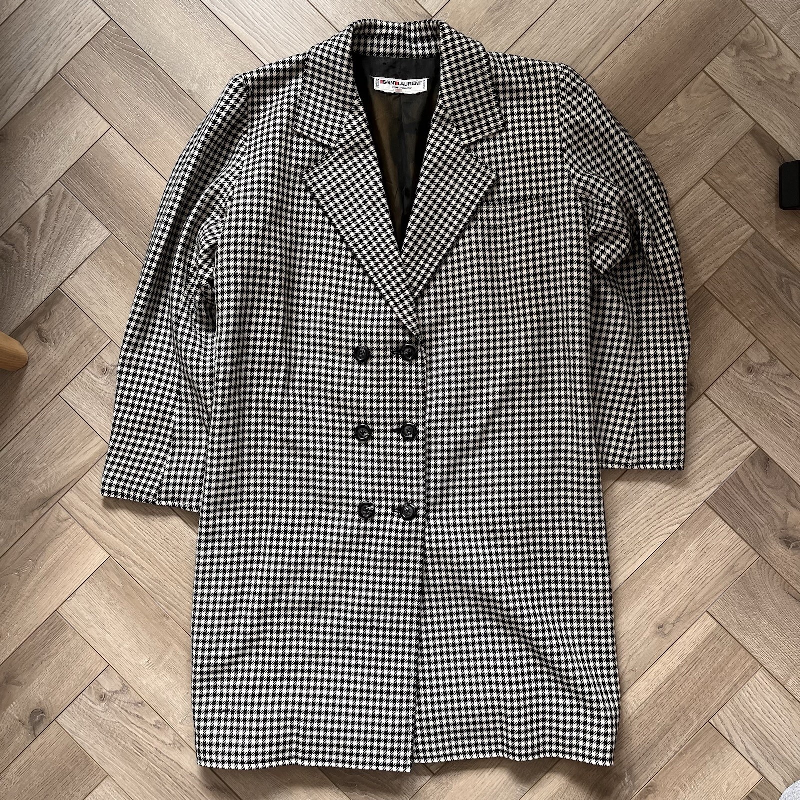 Cappotto Yves Saint Laurent vintage con pied de poule