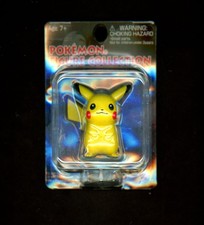 2001 Pokemon Center PIKACHU Unopened TOMY FIGURE COLLECTION New York SEALED #025