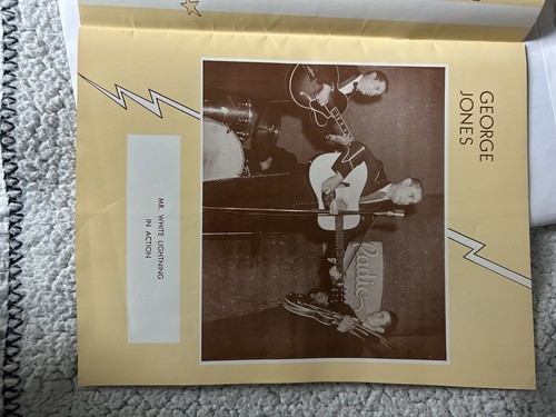 George Jones Signed Folio Of Hits Scrapbook Program JSA COA - Picture 7 of 11