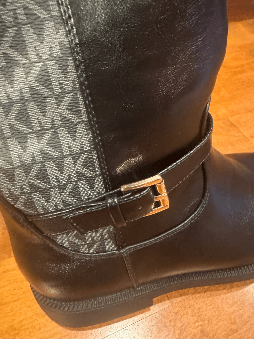 Youth size 5 Michael Kors boots or woman’s size 7 thumbnail 3