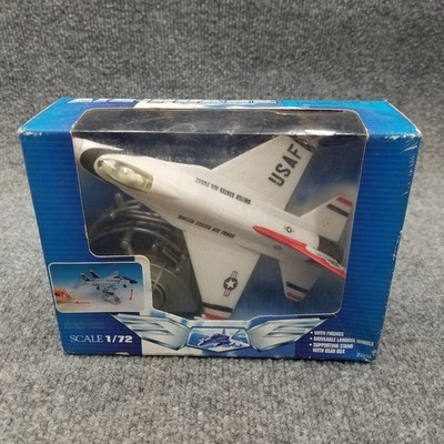 Vintage New-Ray 1:72 Scale US Air Force F16 Jet Fighter 1996