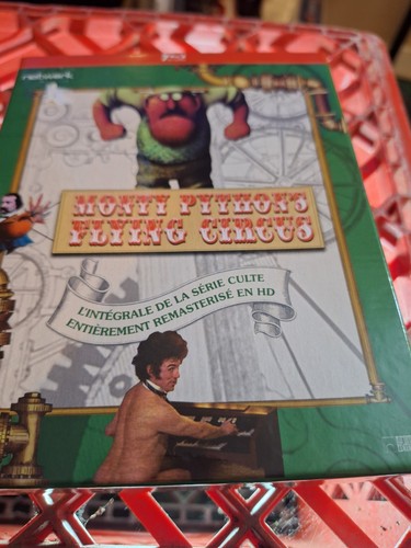 Monty Python's Flying Circus (Comp. Series 1-4) Blu-Ray 7-Disc Box Set;see Pics!