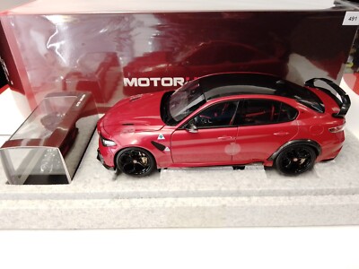 Motorhelix Alfa Romeo Giulia Gtam Metallic Red 2021 + Motor 1/18 M89007