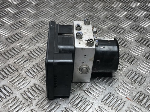 BMW 1ER E82 E88 2007-2011 2.0 BENZIN ABS PUMPE/STEUERGERÄT 6784763