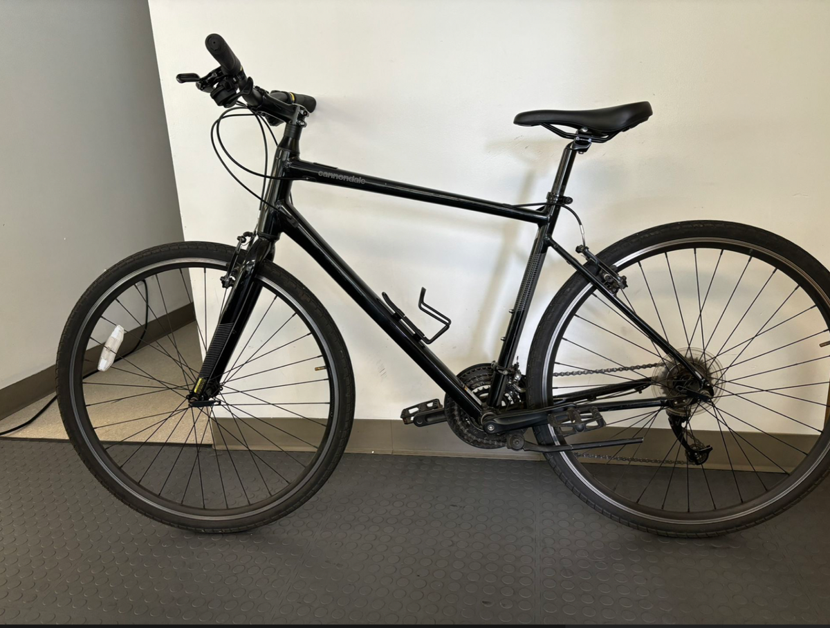 Used Bike: Cannondale Quick Straight Frames for Sale!