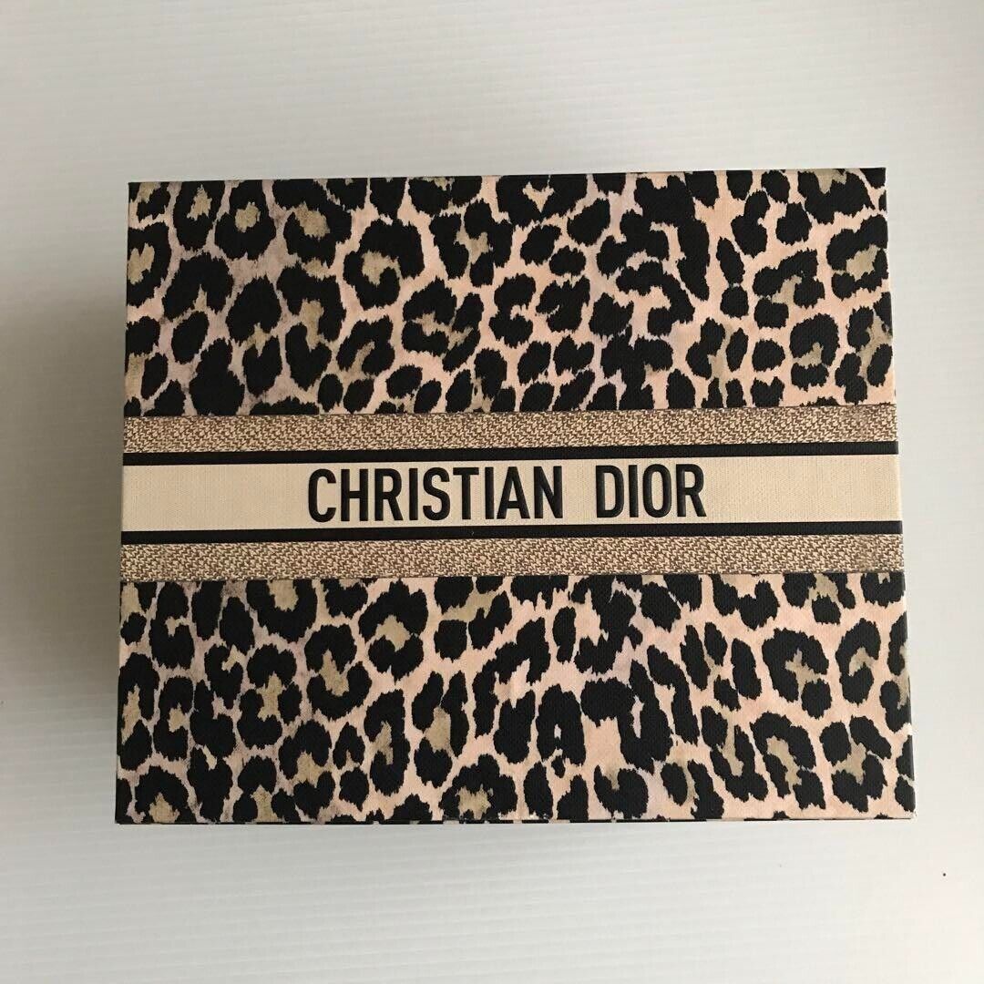 Dior Leopard Print Gift Box Only 18cm x 21cm x 11.5cm Dior Leopard Print Gift Box Only 18cm x 21cm x 11.5cm