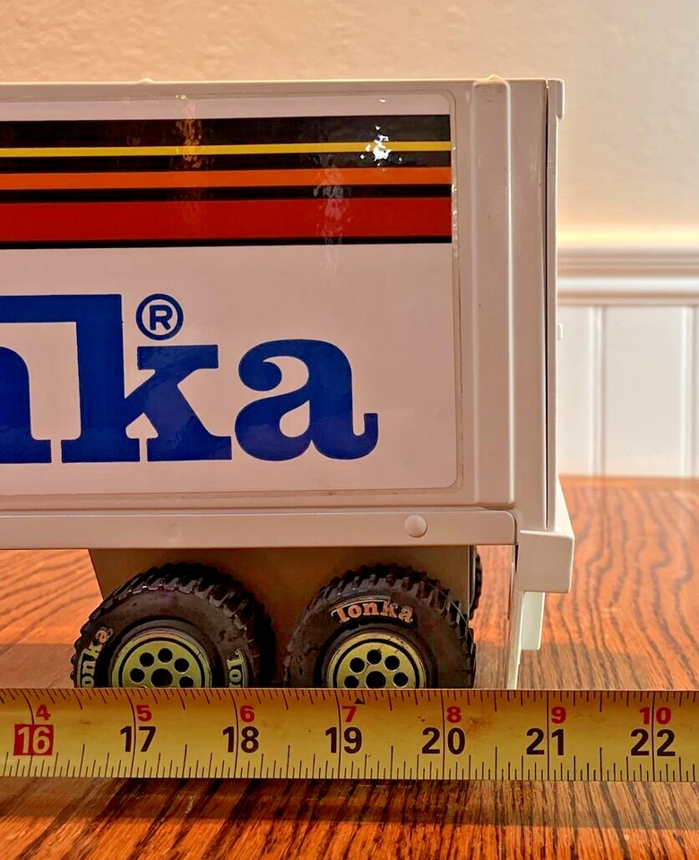 Tonka Semi Trailer Vintage 1978 Blue Cab 21+ Inch Long Door Opens Rainbow 70's - Image 4 of 4