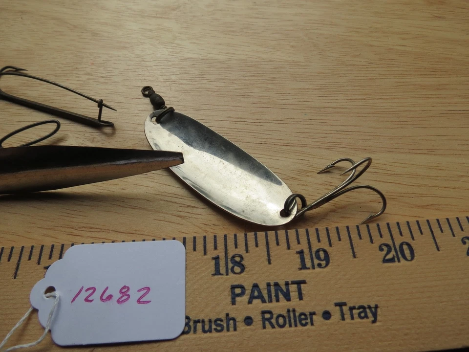 Antiguo Señuelo de Pesca Plfueger Spinner, Gancho I Metal Hoja Spinner (lote #12682) Foto 3 de 4