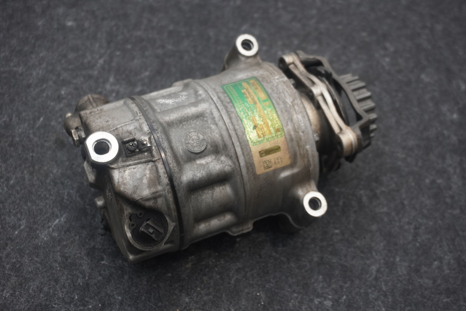 Ac Air Conditioning Compressor Assembly Oem Mclaren 650s 720s 2015