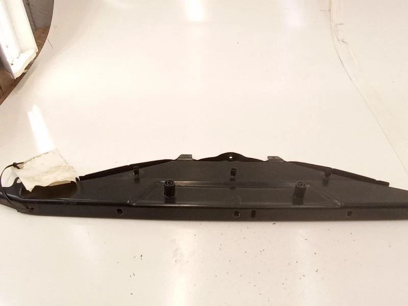 BMW 550i F10 2011 montaje de barra de soporte de núcleo de radiador cubierta OEM 2122615 Foto 4 de 4