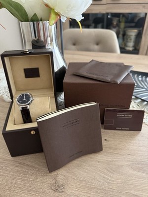 Louis Vuitton Damenuhr Violett