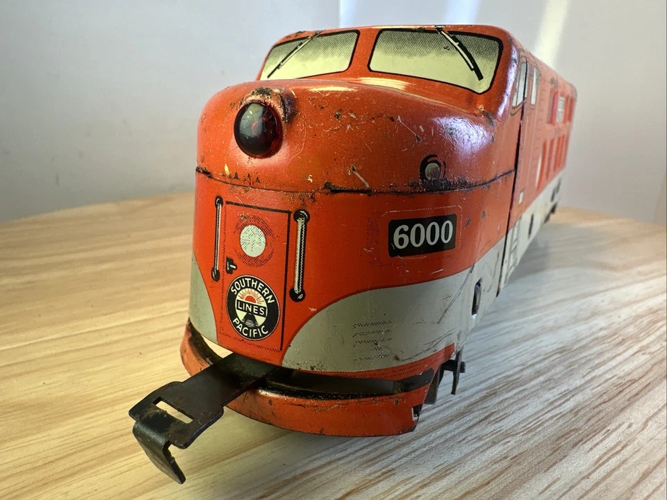 MARX O GAUGE POSTWAR SOUTHERN PACIFIC LINES 6000 UNPOWERED F3 DUMMY A UNIT - Image 2 of 4