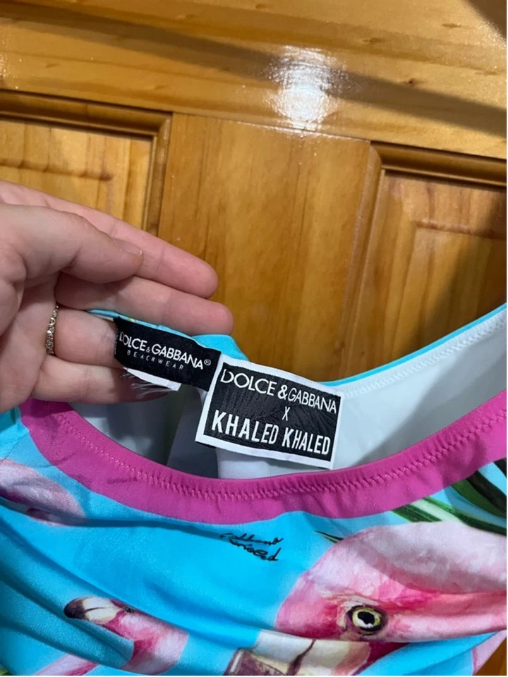 Traje de baño Dolce & Gabbana x DJ Khaled de una pieza estampado de flamenco nuevo sin etiquetas sin etiqueta de talla Foto 4 de 4