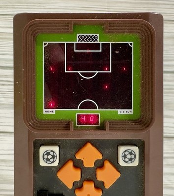 Mattel Electronics Hand Held Soccer Game 1978 Works! - A7 | eBay