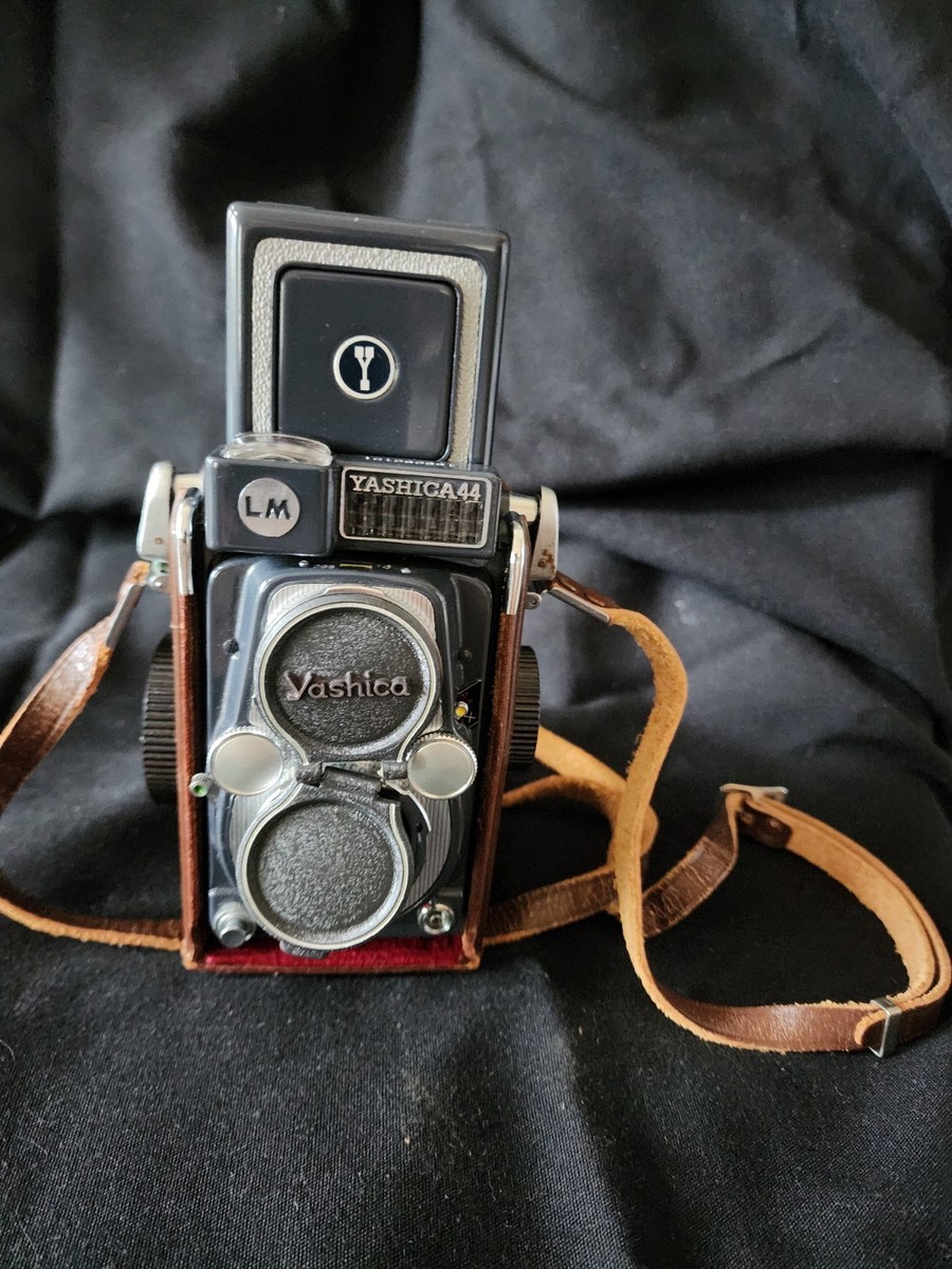 フィルムカメラ Yashica 44 35mm Film Ver. YASHICA-44 【完動品/美品✨】実写済み🎞️127mm二眼レフカメラ