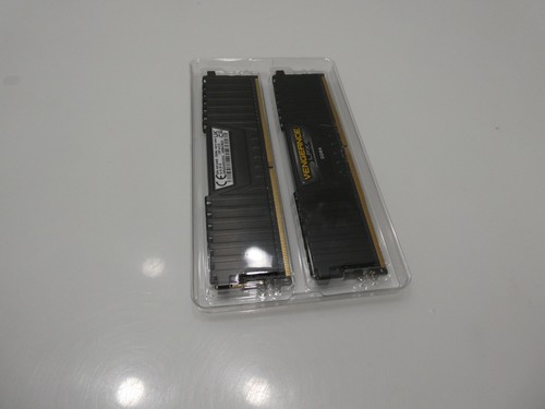 Corsair Vengeance LPX 16GB (2x8GB) DDR4 3200MHz C16 Desktop Gaming Memory Black - Picture 4 of 4