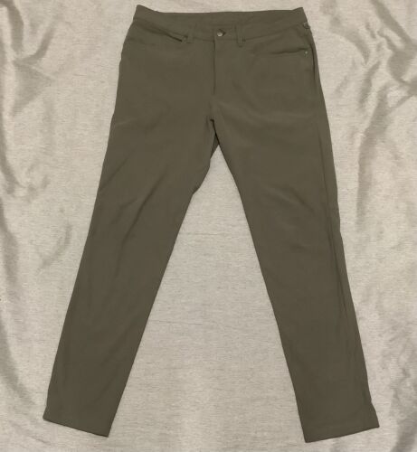 Lululemon ABC Pants Men 32 Khaki Classic Performance Warpstreme 30” Inseam 32x30
