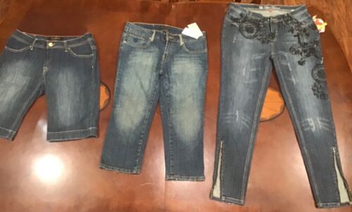 NEW-2 Pairs of 90S street wear Rocawear & 1 Pair Apple Bottom - Women’s Size 9