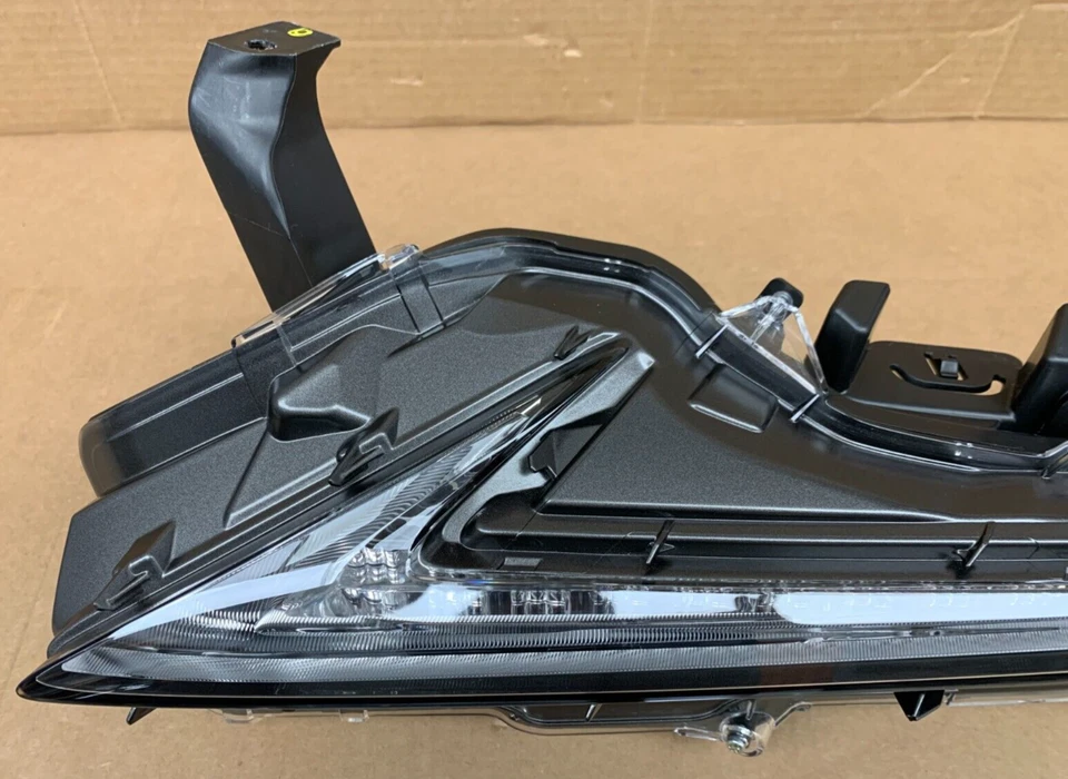 NOVO OEM 2015-2021 Lexus NX200t NX300h Esquerdo Multi Feixe Full LED DRL Diurno Japão - Imagem 2 de 4