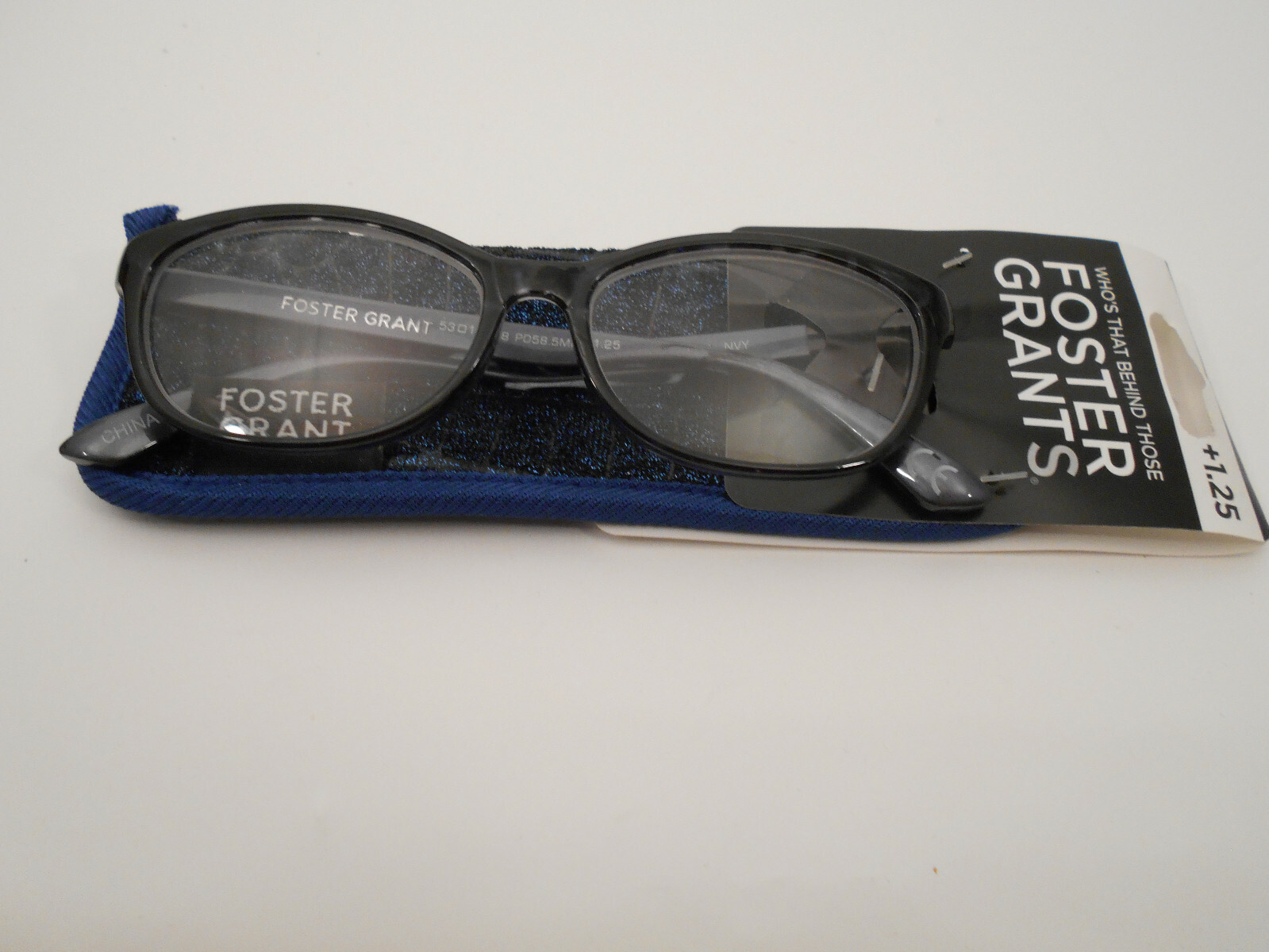 Foster Grant BRIELLE Stylish Reading Glasses for Clear Vision-image