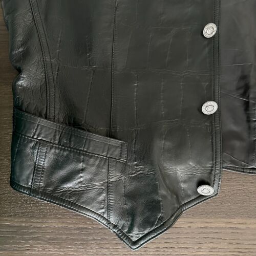 GIANNI VERSACE Black Alligator Embossed Leather Vest size 54, from S/S 1996 - Picture 13 of 15