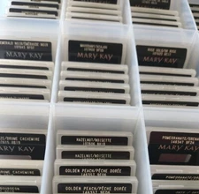 MARY KAY ChromaFusion Eye Shadow. Multiple Shades Available. NWB Old Stock.