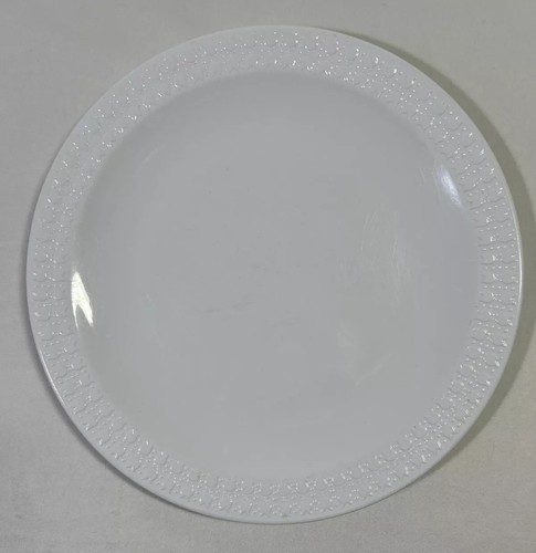 Corning Centura Dinner Plates Sculpted Rim White Tulips Lot Of 2 Pyroceram USA - Picture 4 of 10