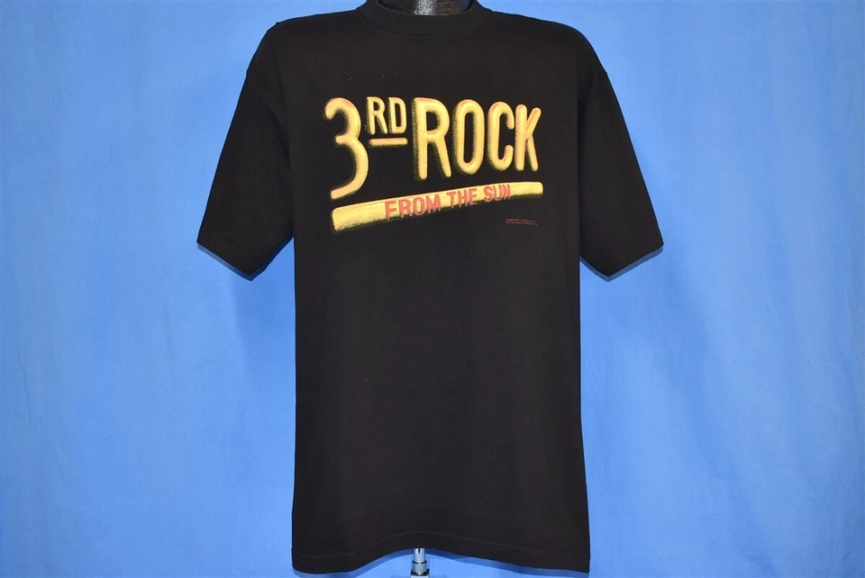 Винтажная футболка 90-х 3RD ROCK FROM SUN TV SHOW ПРОМО ЛОГОТИП STANLEY DESANTIS 1996 L - Изображение 2 из 4