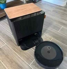 iRobot Roomba Combo j9+ Self-Emptying & Auto-...