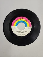 Dora Hall - These Boots Are Made For Walking - Reinbeau (45RPM 7”) (AA37)