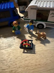 LEGO 60117 CITY Van & Caravan complete with instructions
