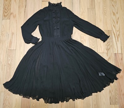 Lace-Trimmed Pleated Long Dress