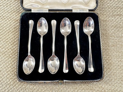Original Fitted Case Set of Six 6 Silver Coffee Spoons CB&S Sheffield 1939 - Picture 2 of 5